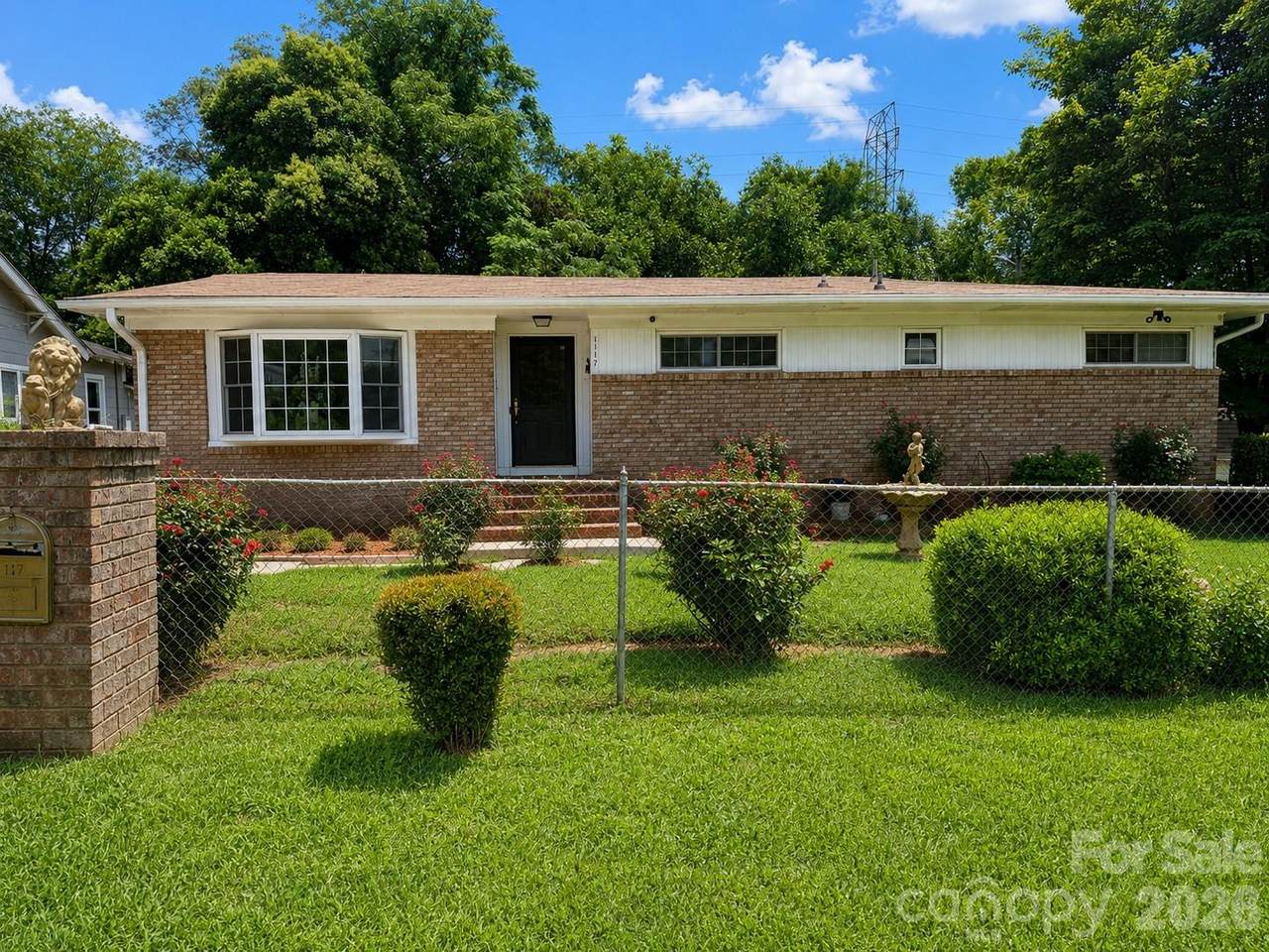 1117 Opal Street - Photo 1