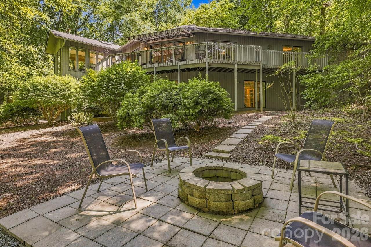 193 Downing Place - Photo 1