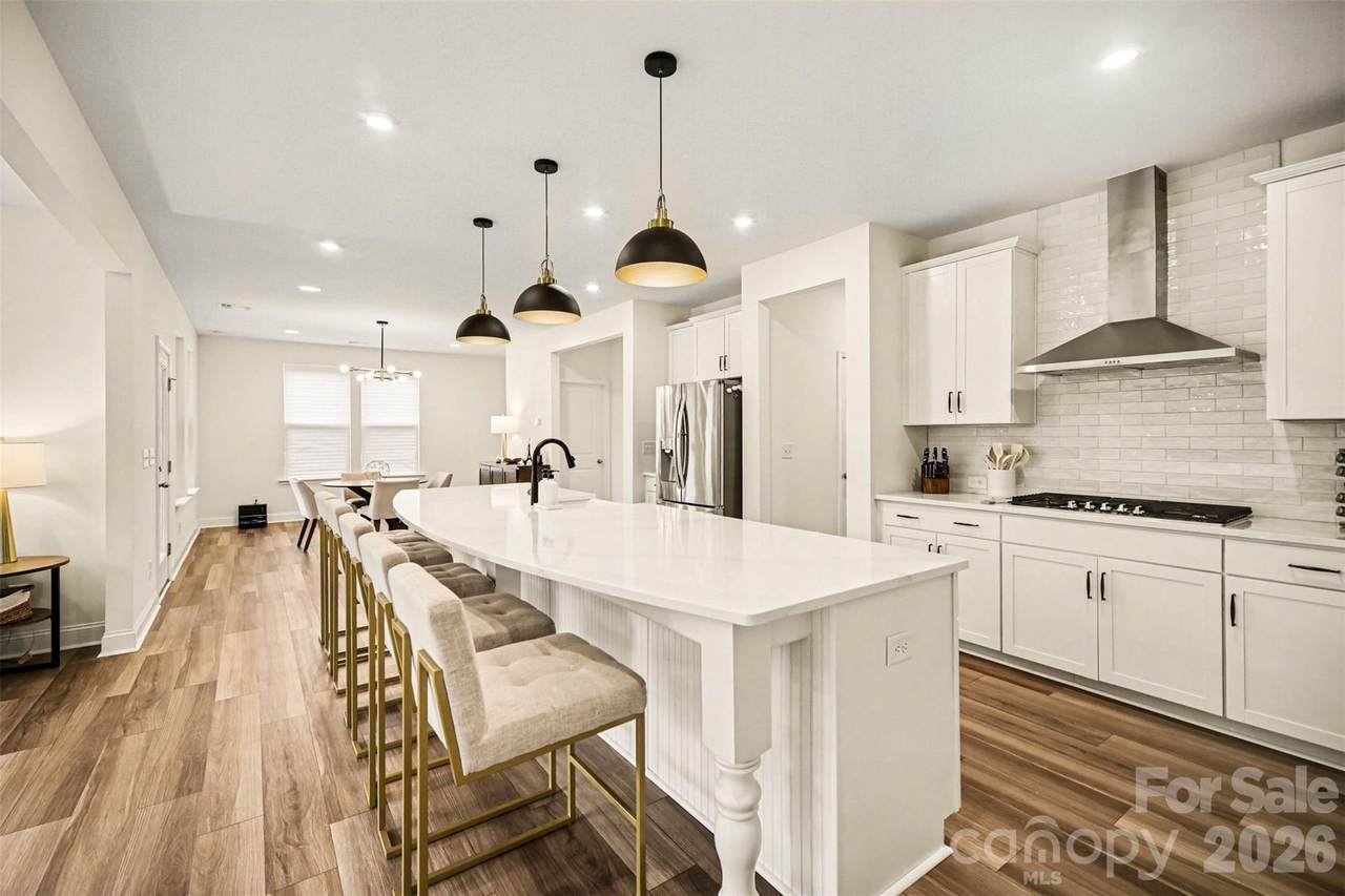 6043 Jepson Court - Photo 1