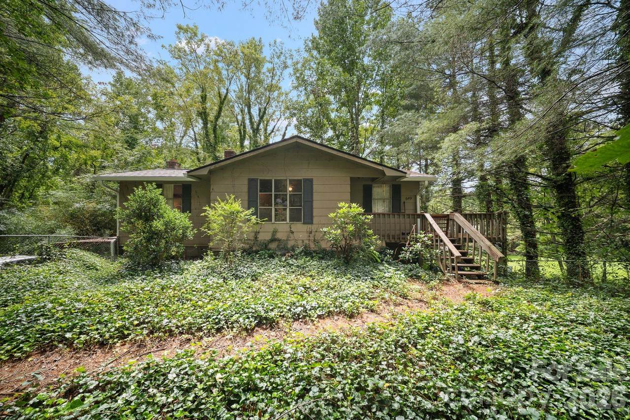 649 Monte Vista Road - Photo 1