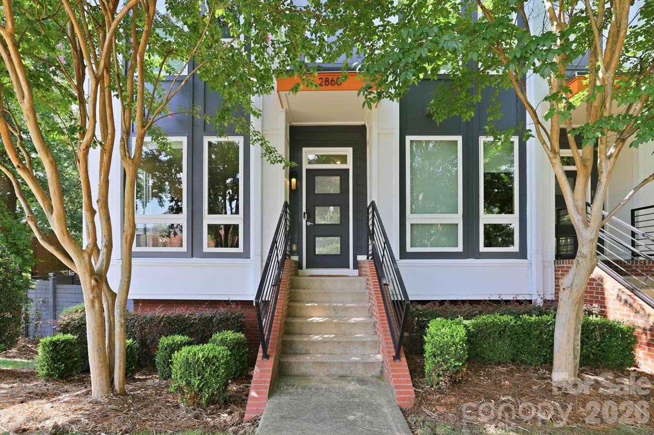 2860 Youngblood Street - Photo 1