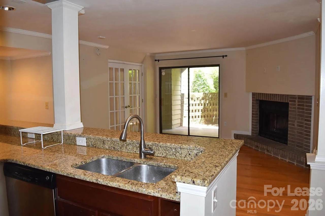 413 8th Street - Photo 1