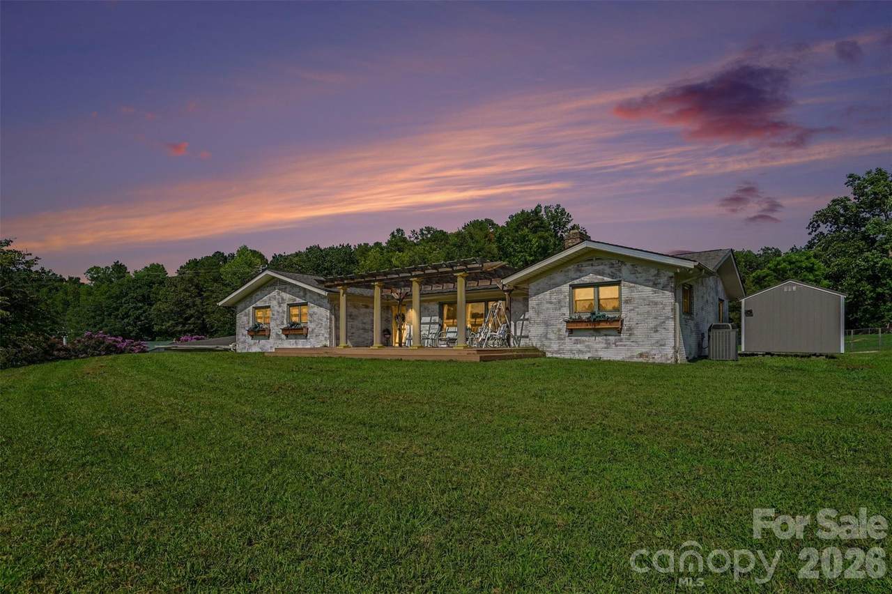 184 Hawkins Holler Drive - Photo 1