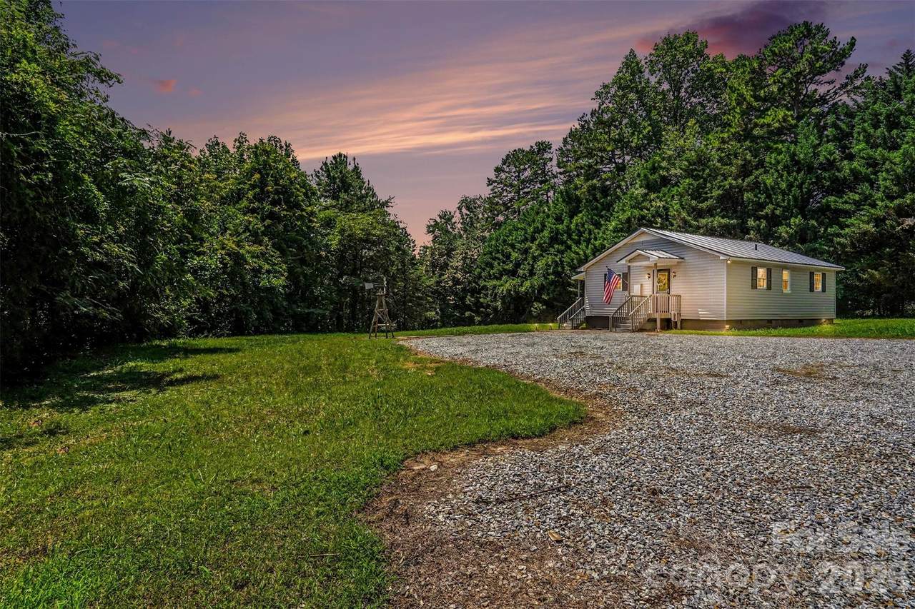 310 Main Avenue - Photo 1
