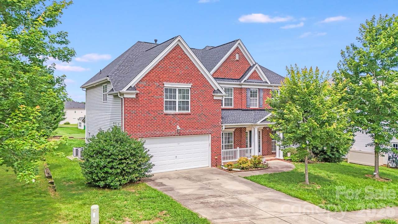 6227 Castlecove Road - Photo 1