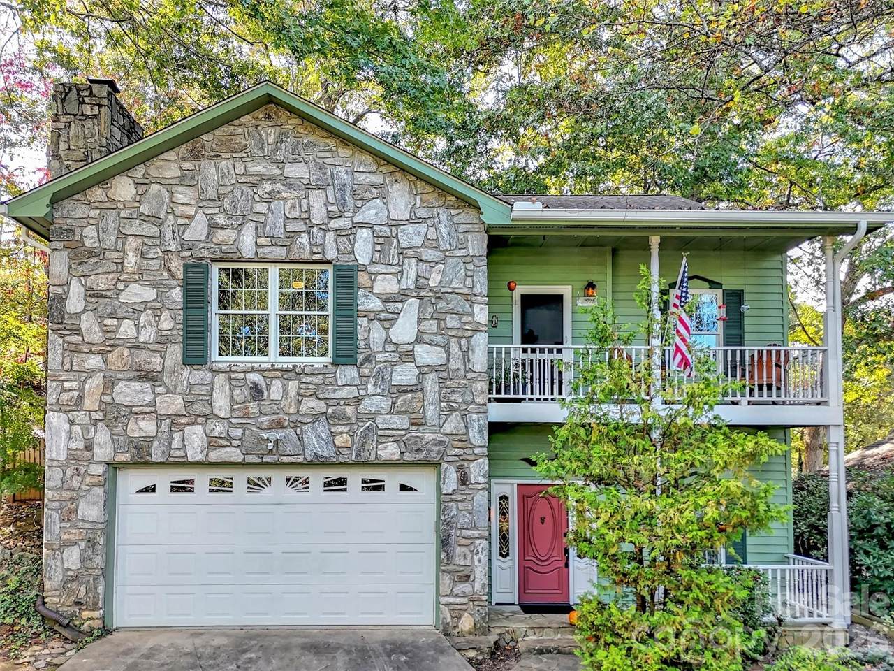132 Aldersgate Road - Photo 1
