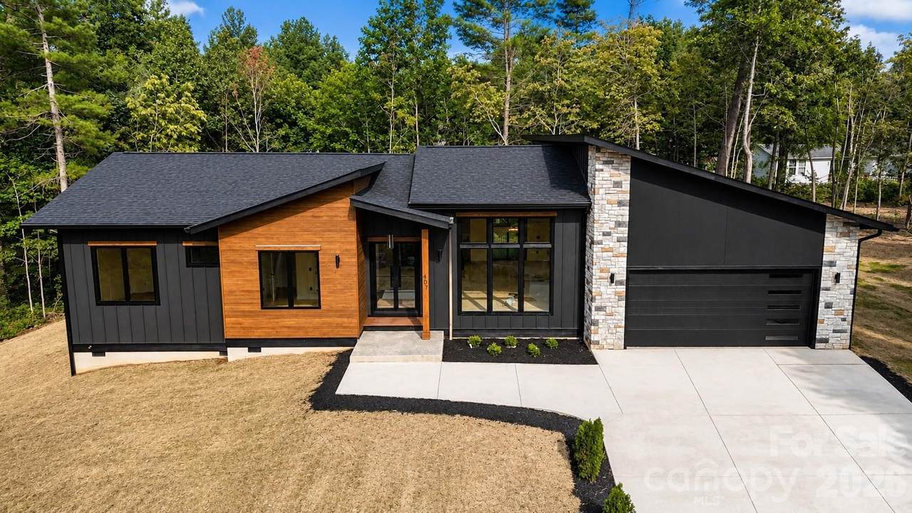 407 Melnick Terrace - Photo 1