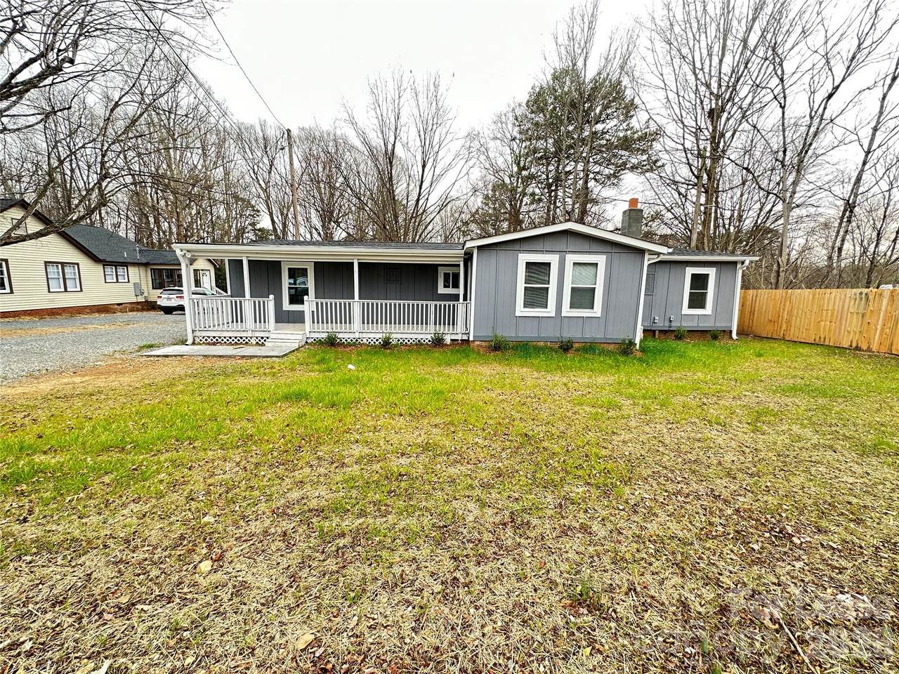 3345 Ridge Road - Photo 1