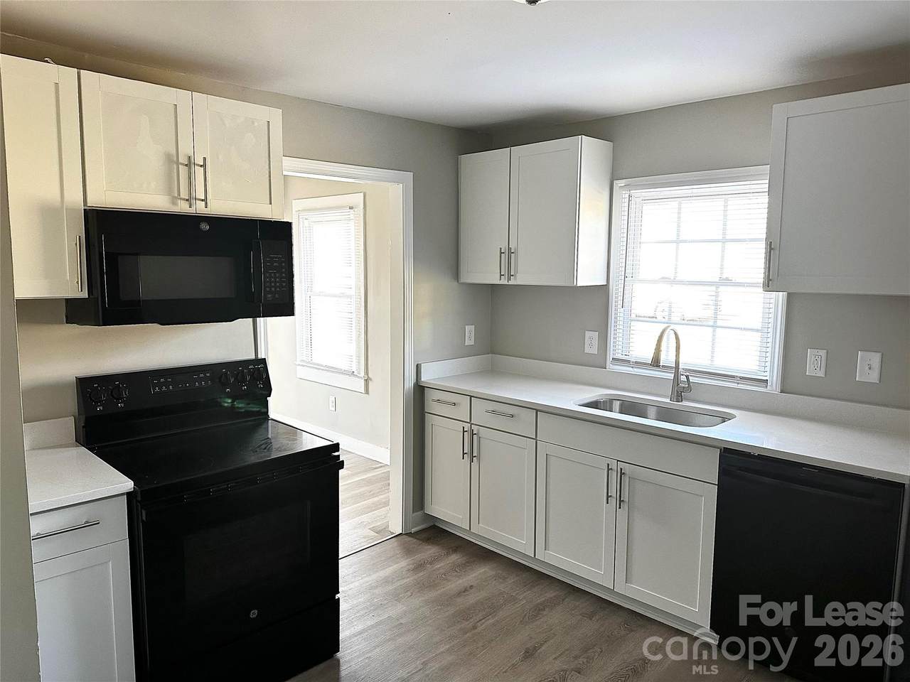 920 Holt Street - Photo 1