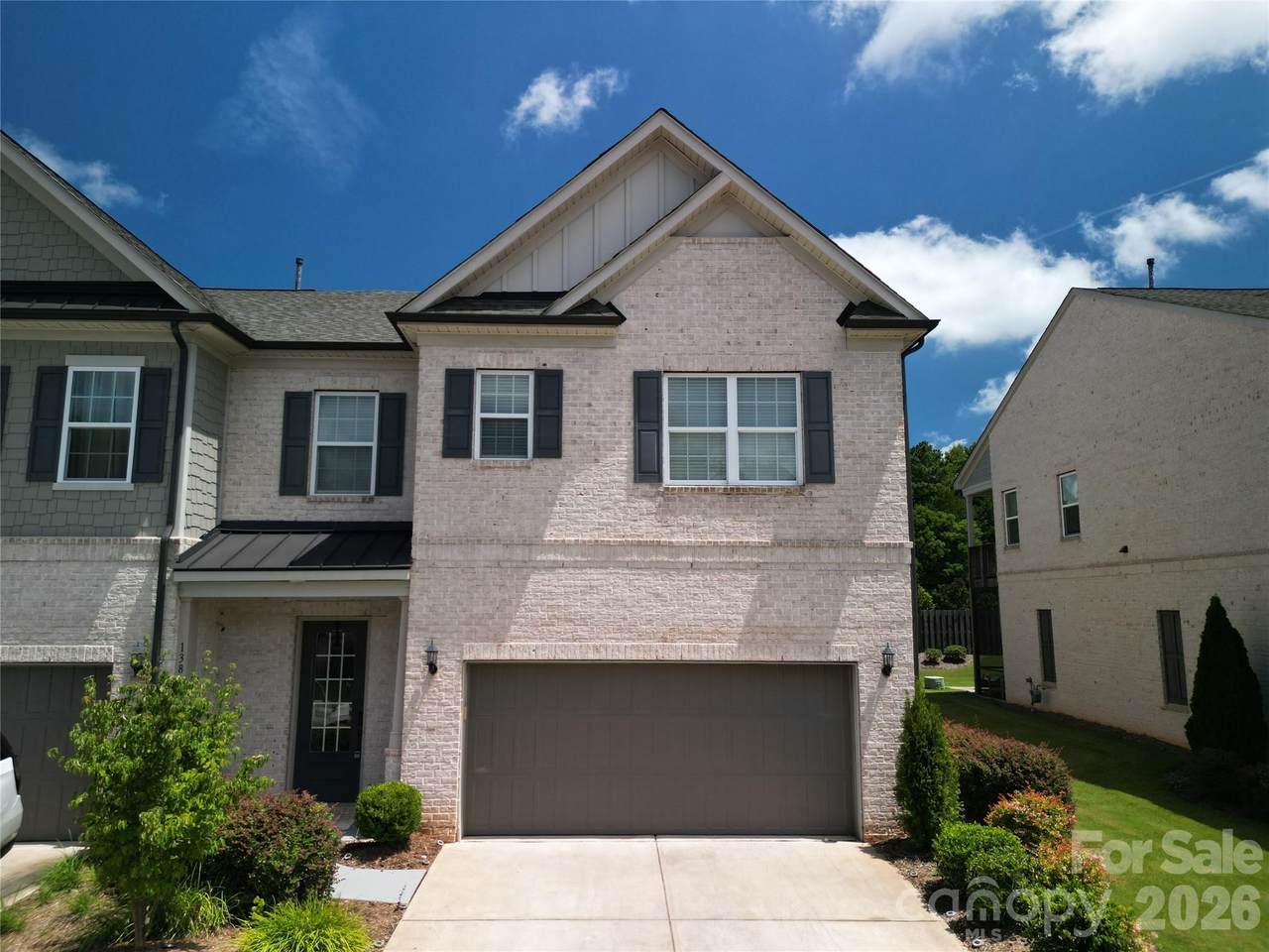 138 Heathbrook Lane - Photo 1