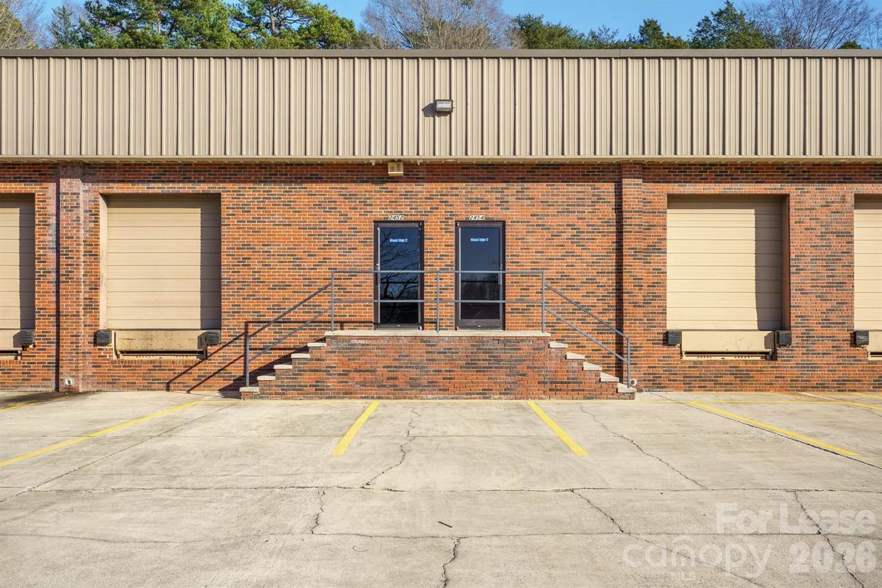 2454 Davie Avenue - Photo 1