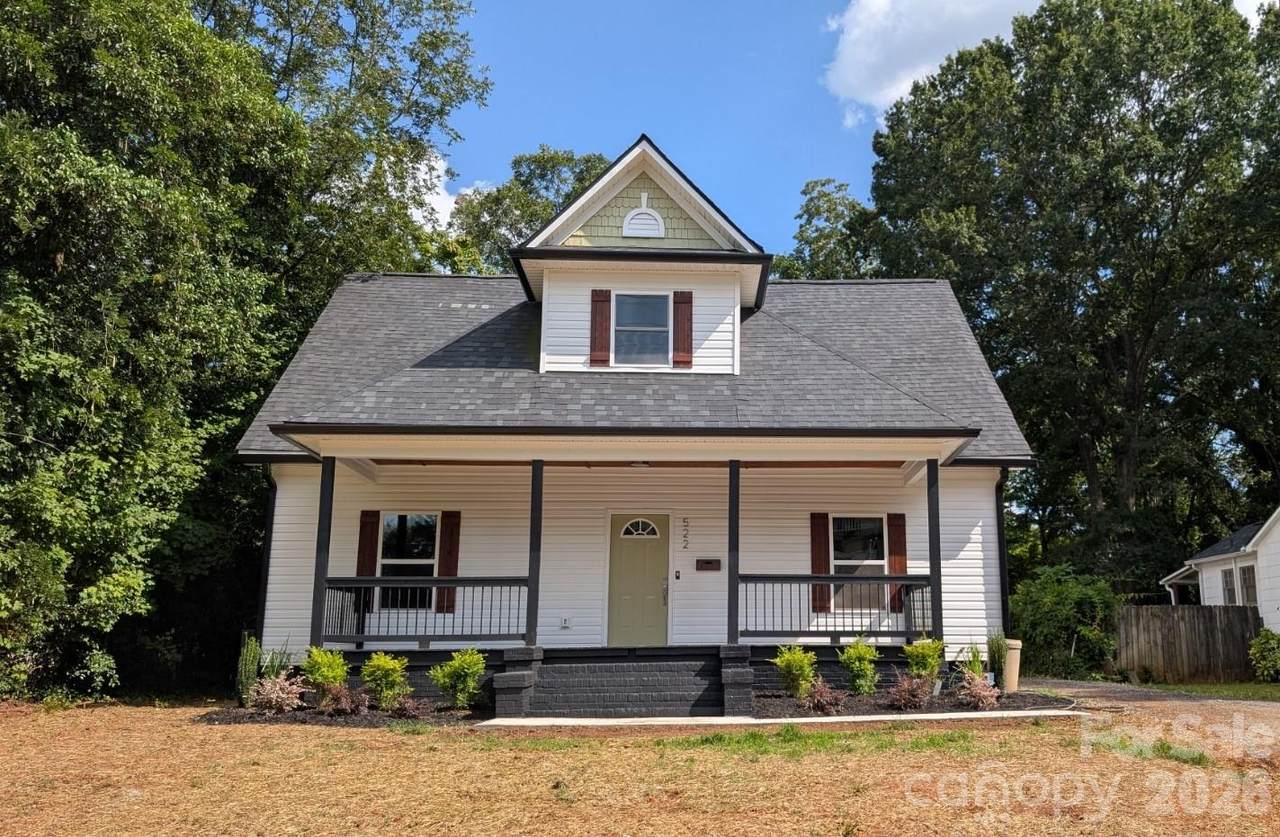 522 Stockton Street - Photo 1