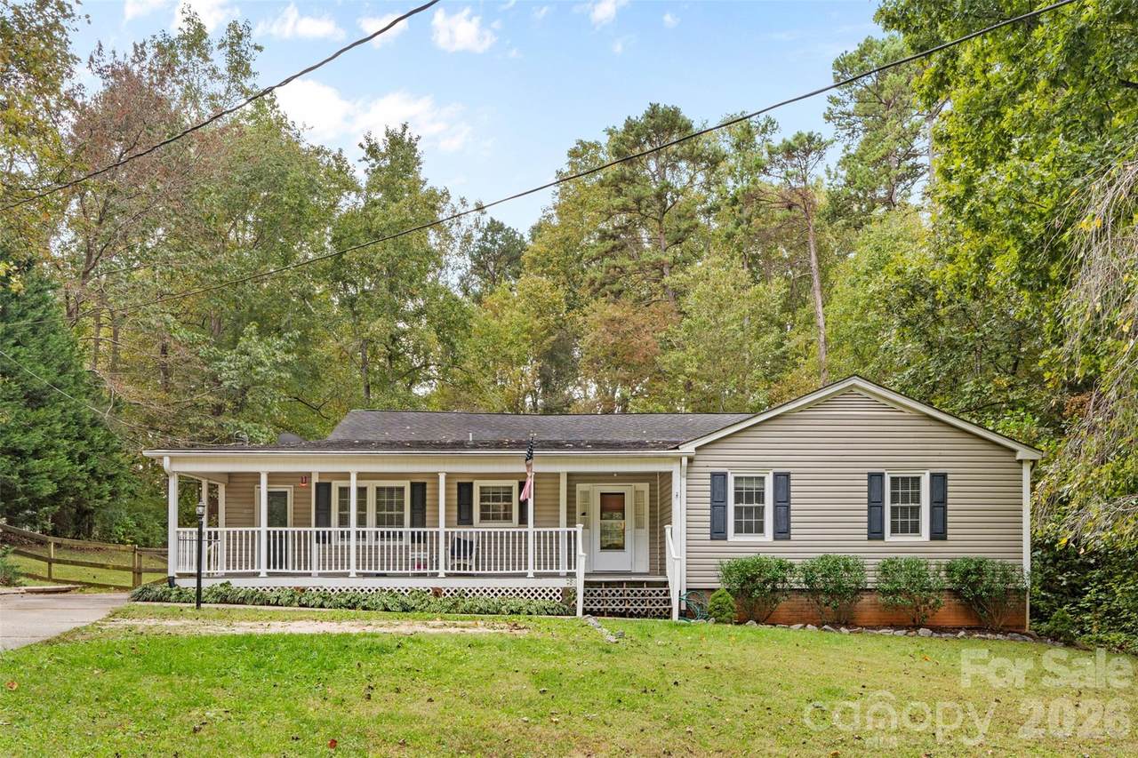 113 Sawtooth Lane - Photo 1