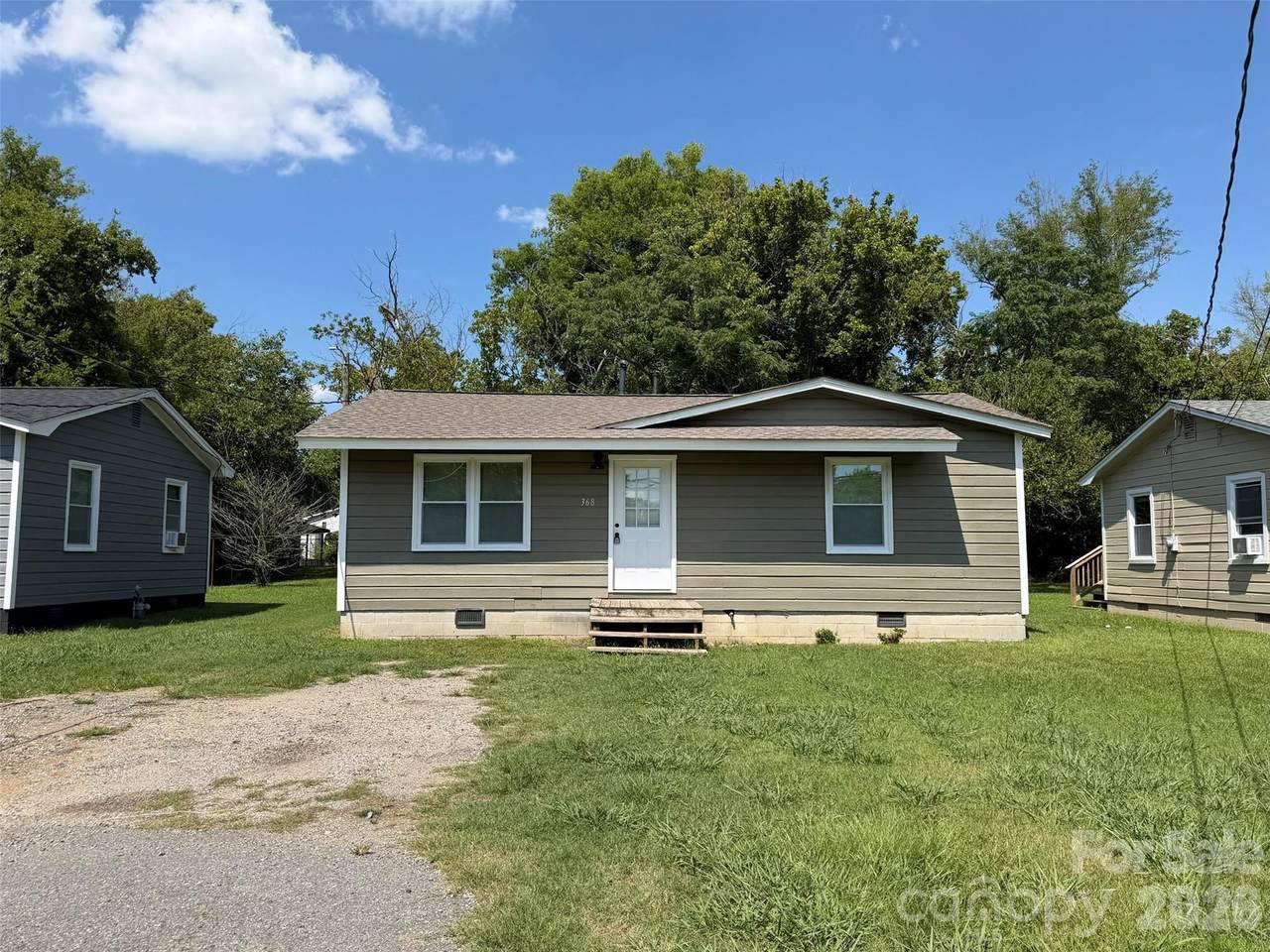 368 Baker Street - Photo 1
