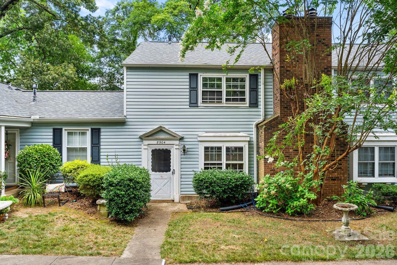 8504 Castle Pine Court - Photo 1