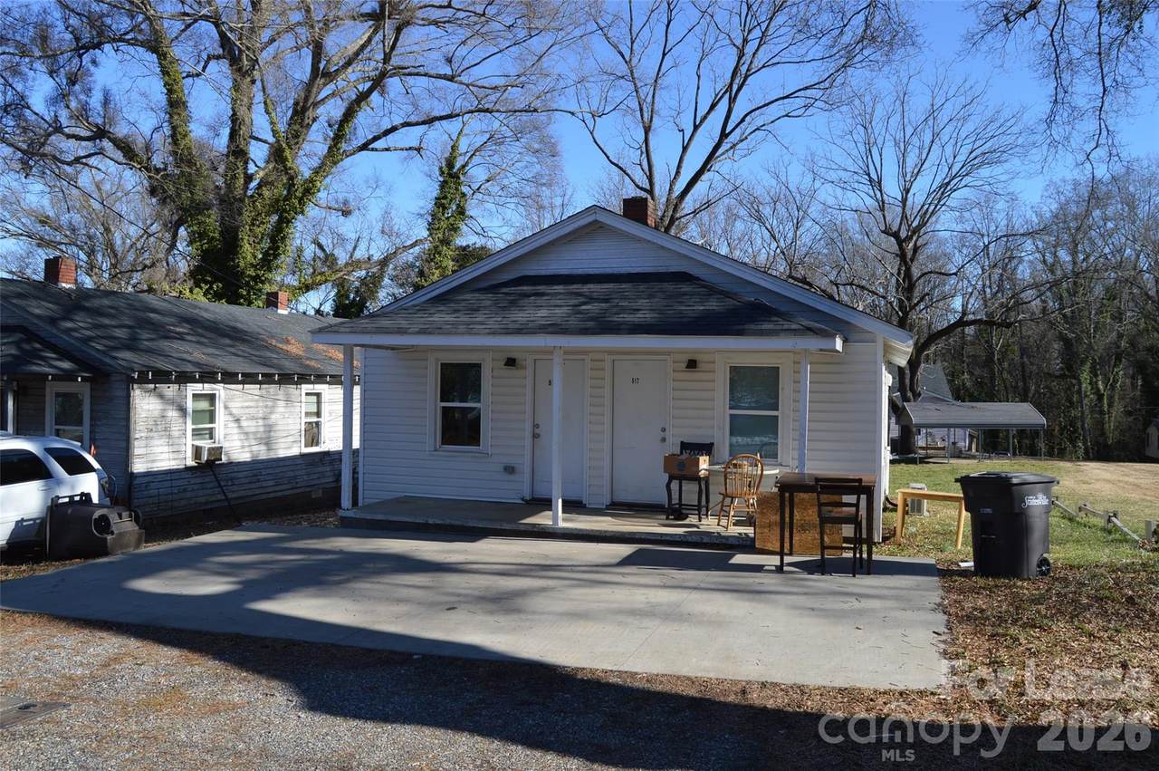515 Elm Street - Photo 1