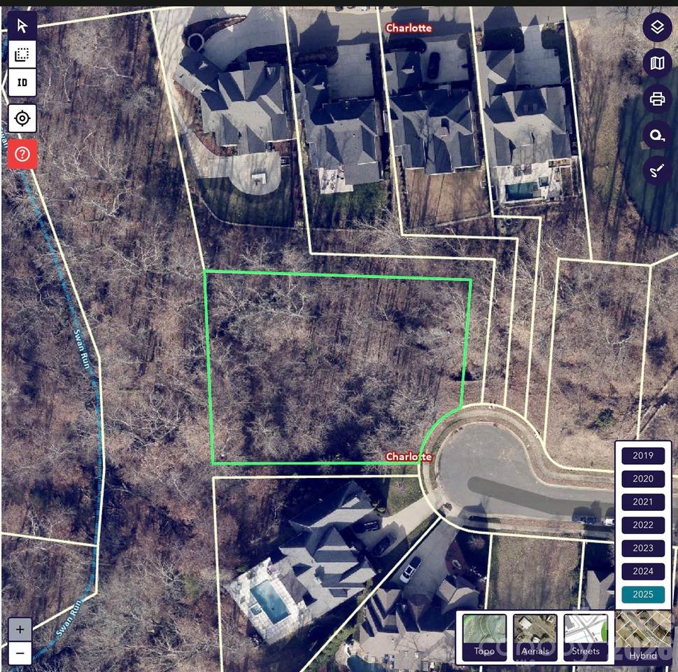 1024 Dacavin Drive - Photo 1