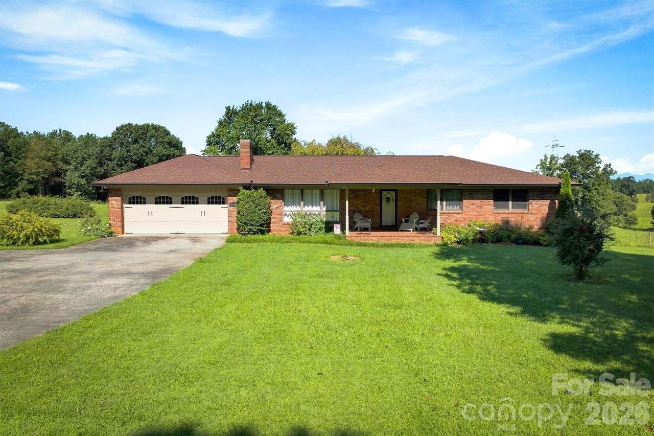 5158 Bob Farr Drive - Photo 1