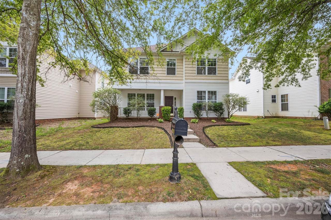 6010 Colonial Garden Drive - Photo 1