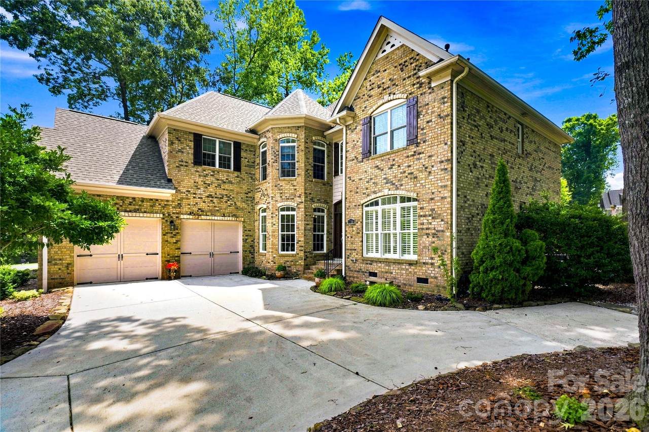 7768 Burning Ridge Drive - Photo 1