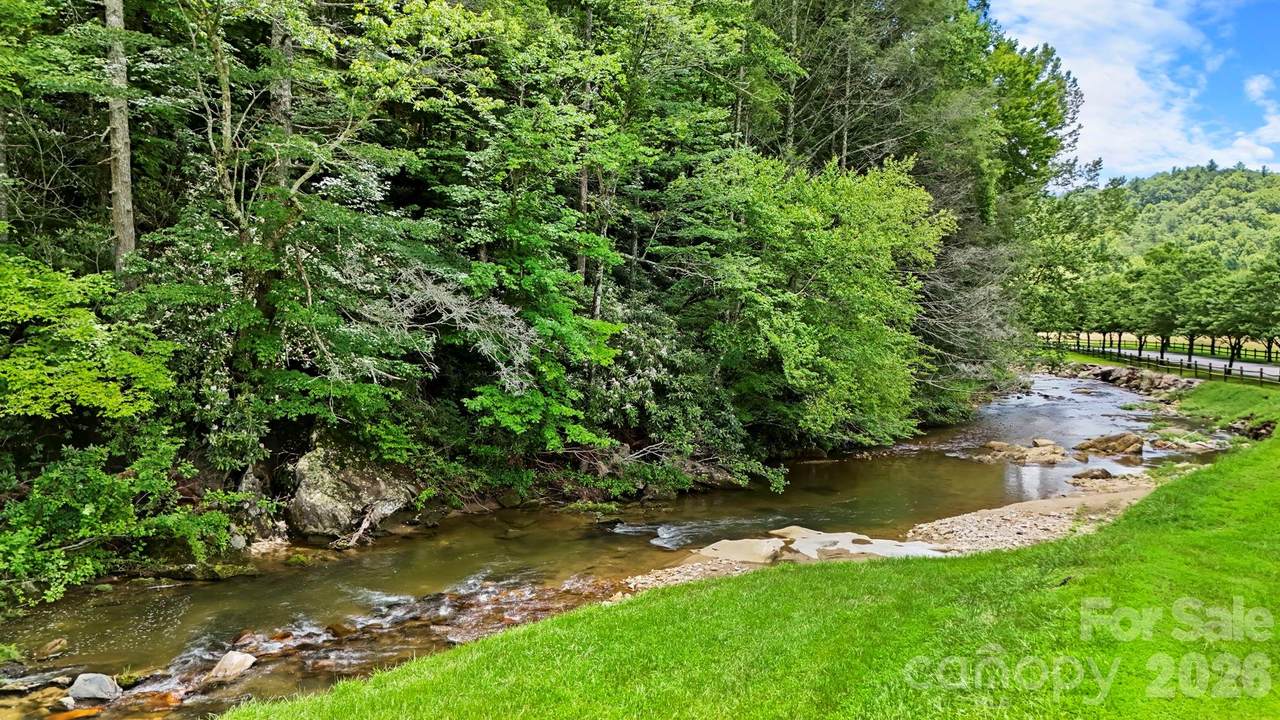 https://bt-photos.global.ssl.fastly.net/cmls/1280_boomver_1_4411822-1.jpg