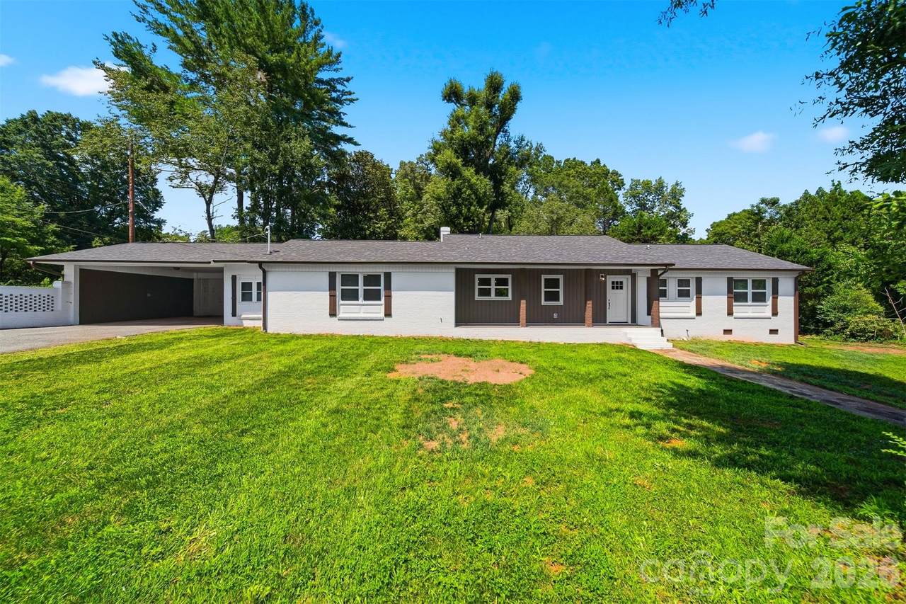 908 13th Street - Photo 1
