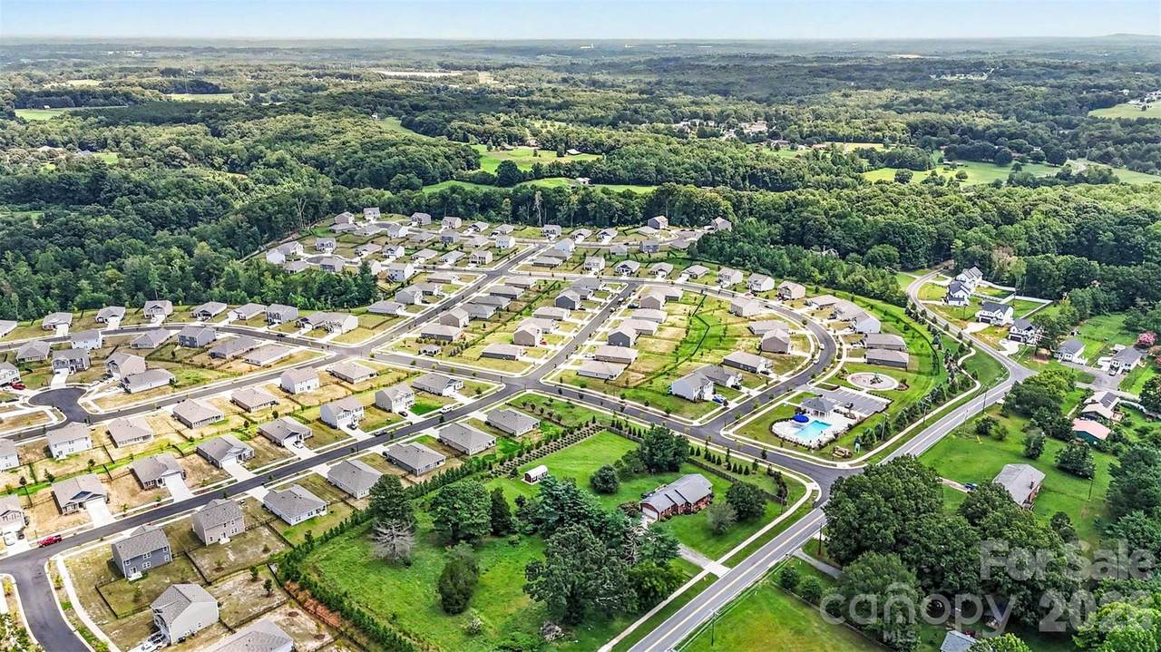 495 Perry Road - Photo 1