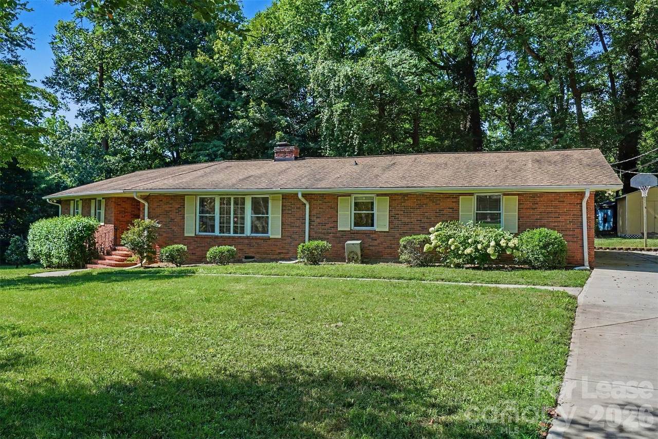 7017 Linda Lake Drive - Photo 1