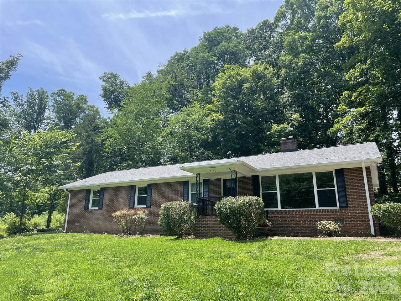 540 Carolyn Lane - Photo 1