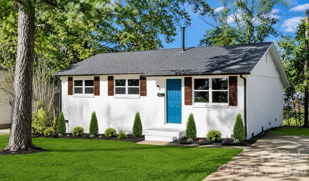 2545 Abelwood Road - Photo 1
