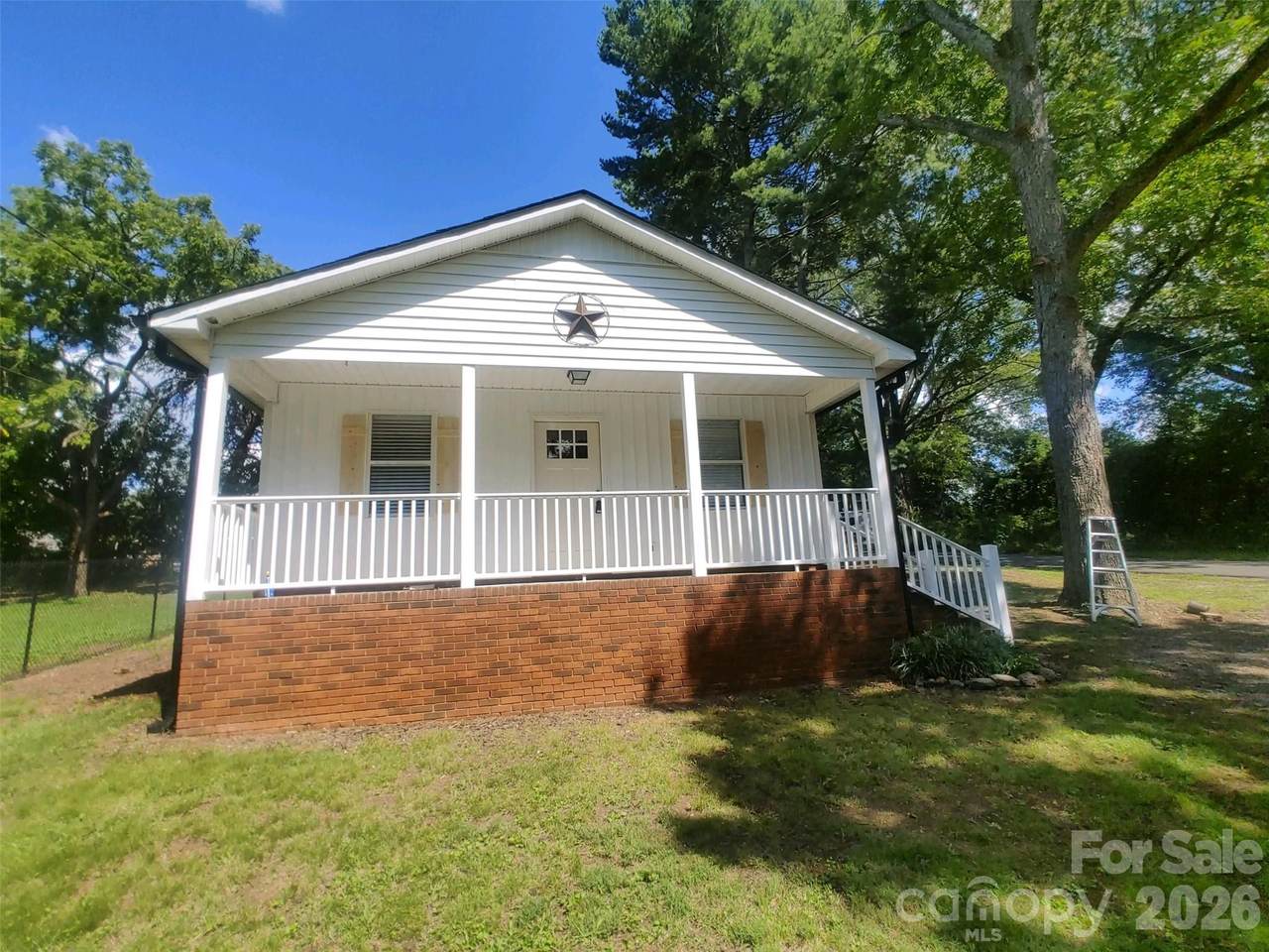 700 Harmon Road - Photo 1