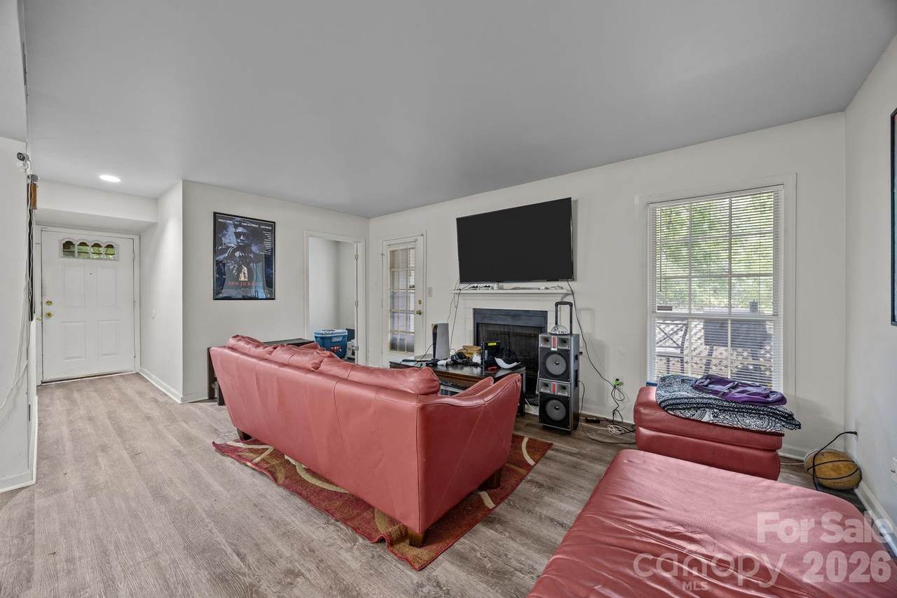 6005 Pinebark Court - Photo 1