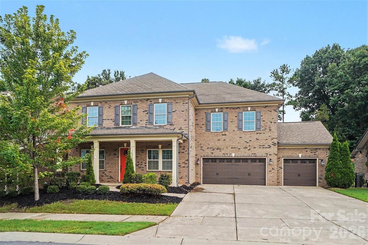 1526 Afton Way - Photo 1