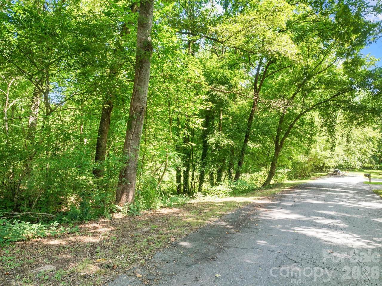 https://bt-photos.global.ssl.fastly.net/cmls/1280_boomver_1_4413552-1.jpg