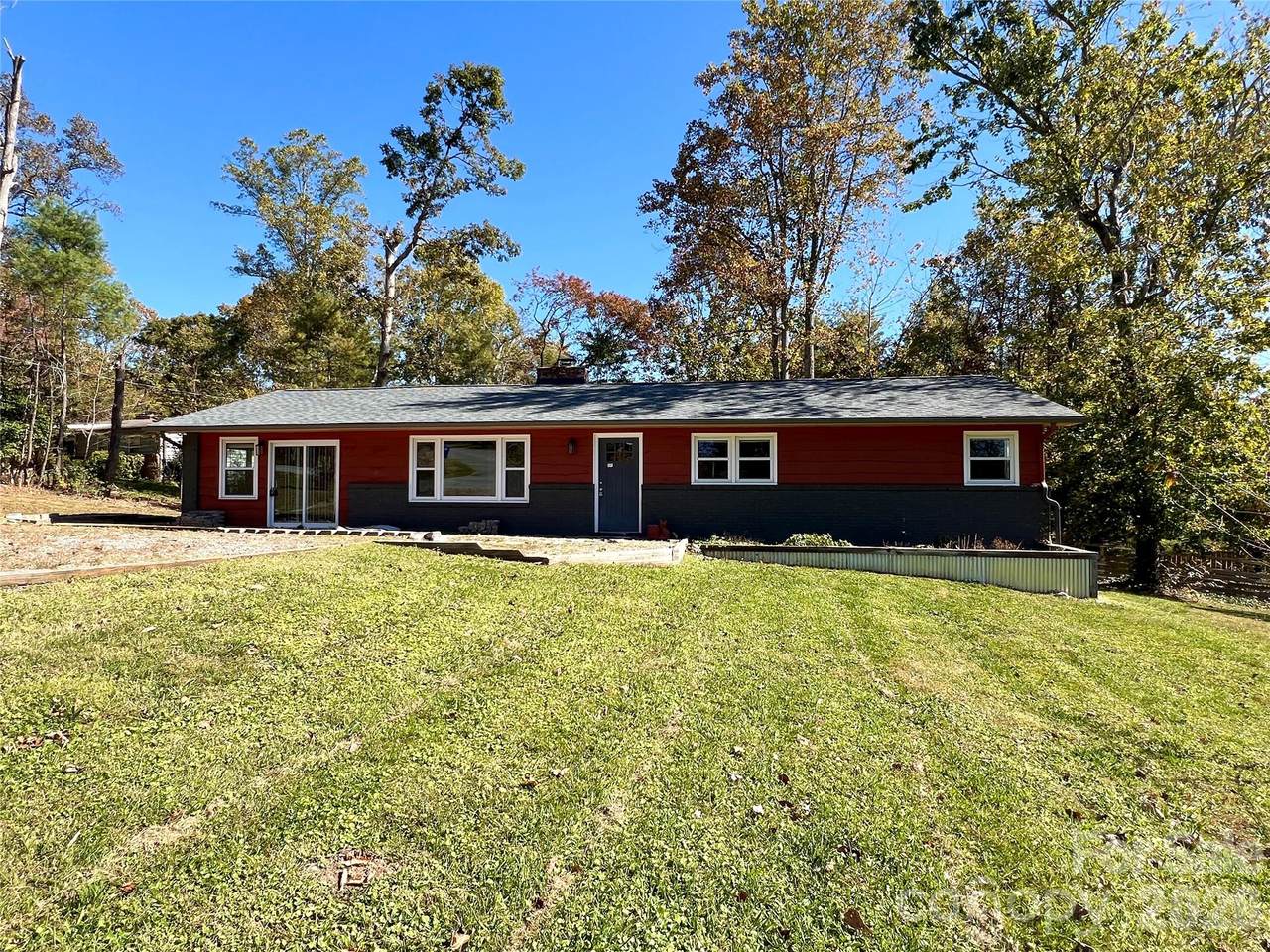 3 Mount Royal Drive - Photo 1