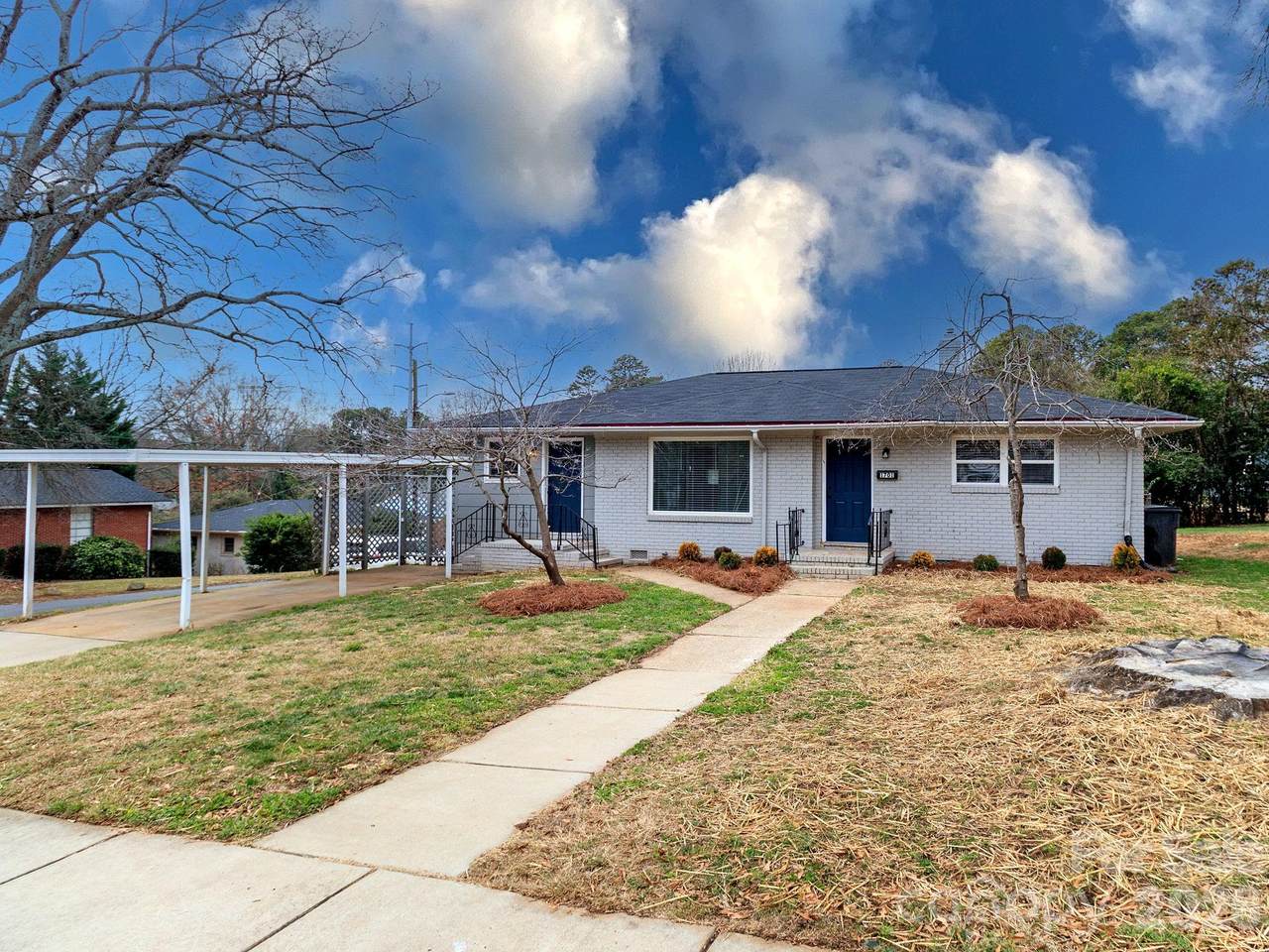 1701 Irma Street - Photo 1