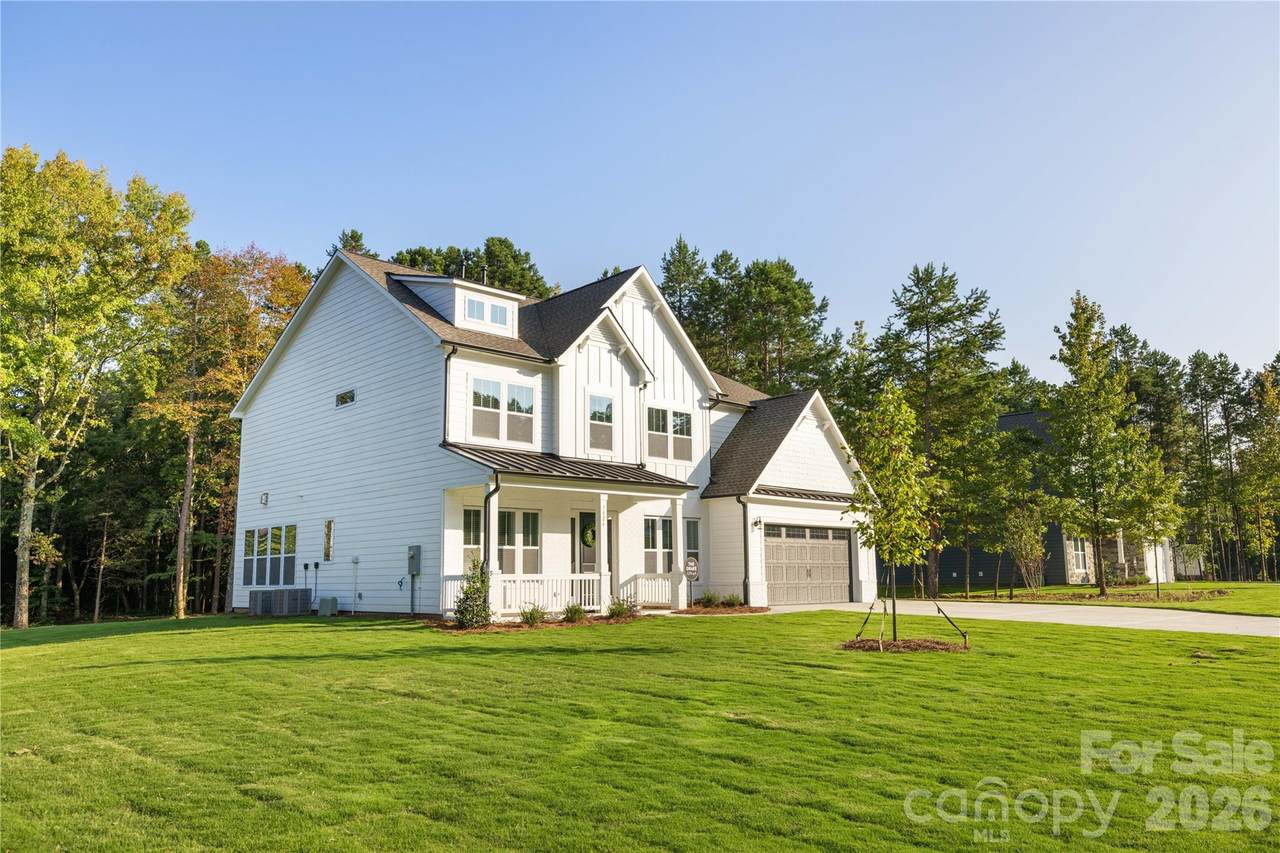 416 Gentle Bend Cove - Photo 1