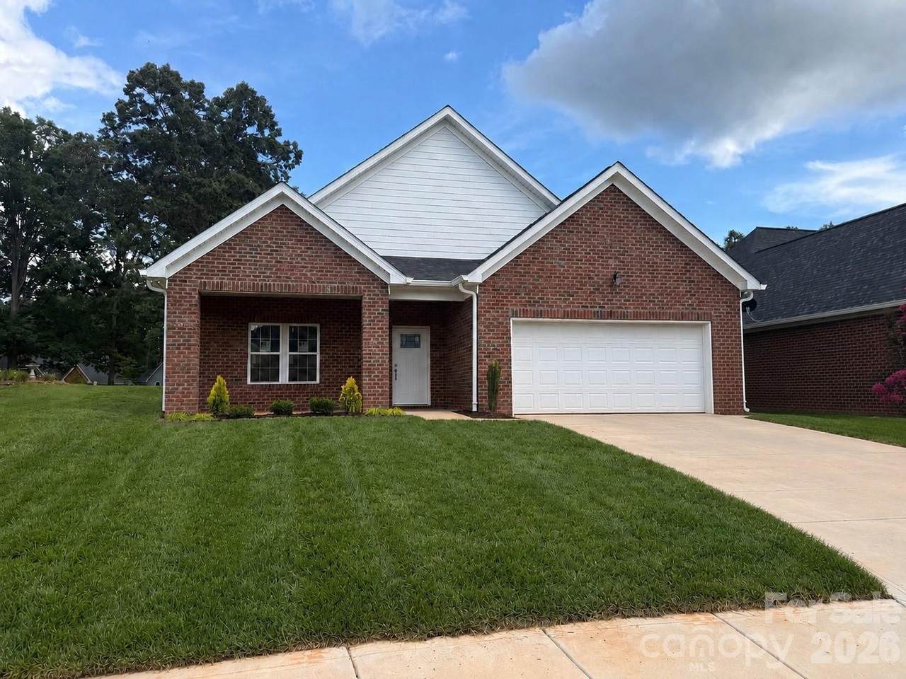 106 Blakemore Drive - Photo 1
