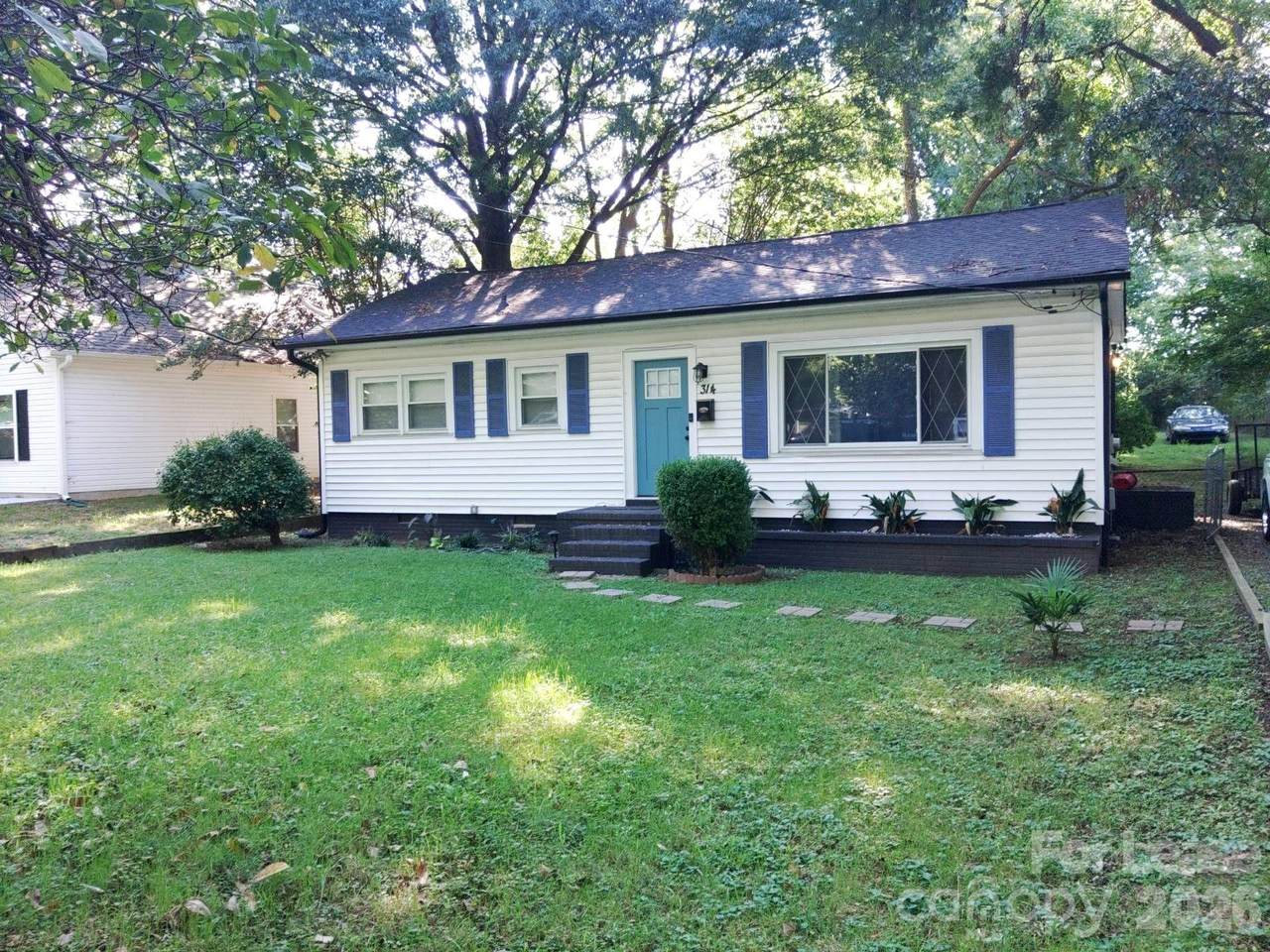 314 Linwood Avenue - Photo 1