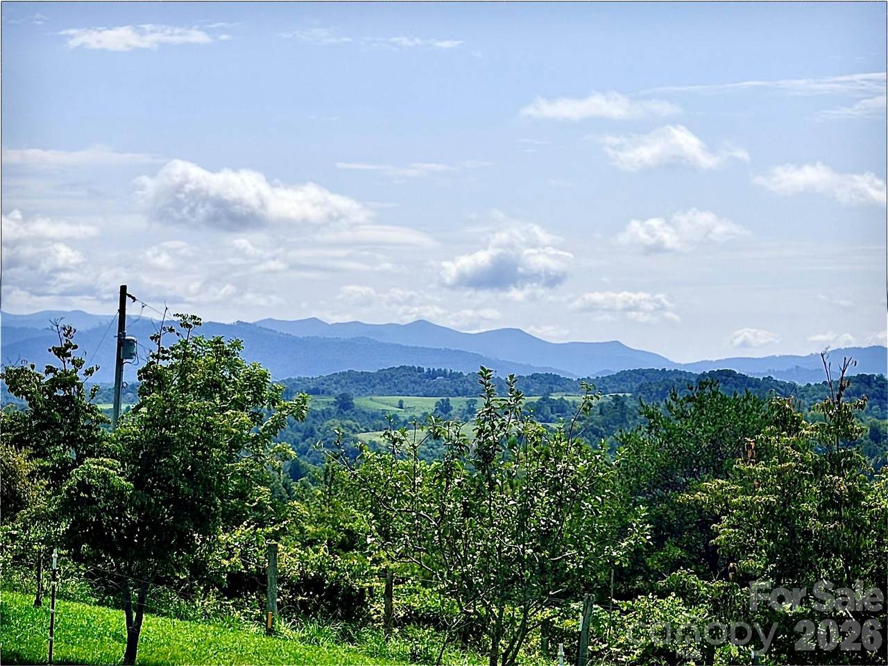 https://bt-photos.global.ssl.fastly.net/cmls/1280_boomver_1_4414308-1.jpg