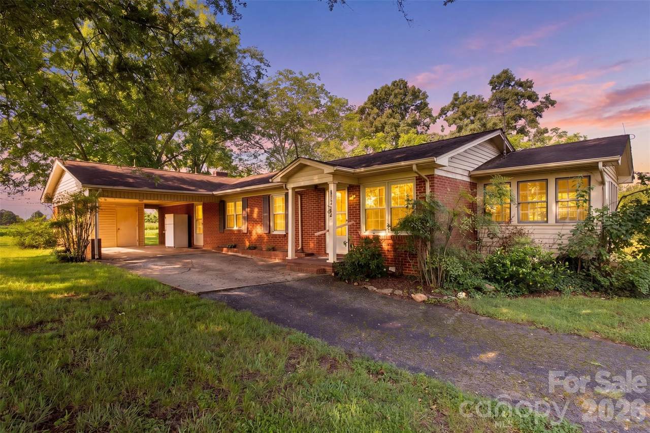 7804 Matthew Miller Road - Photo 1