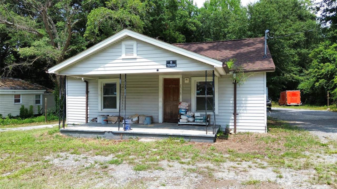 2518 Crescent Lane - Photo 1