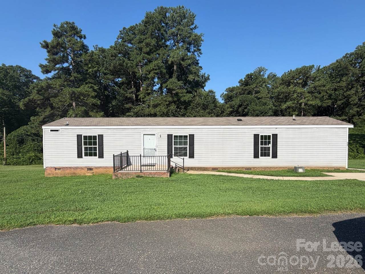 115 Kimberly Circle - Photo 1