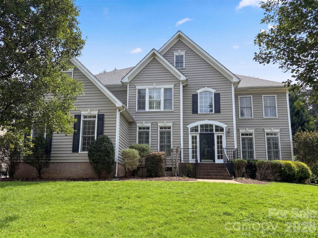 188 Forest Walk Way - Photo 1