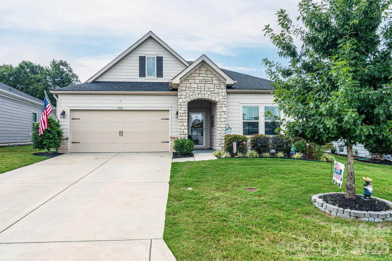 5134 Turtle Creek Drive - Photo 1