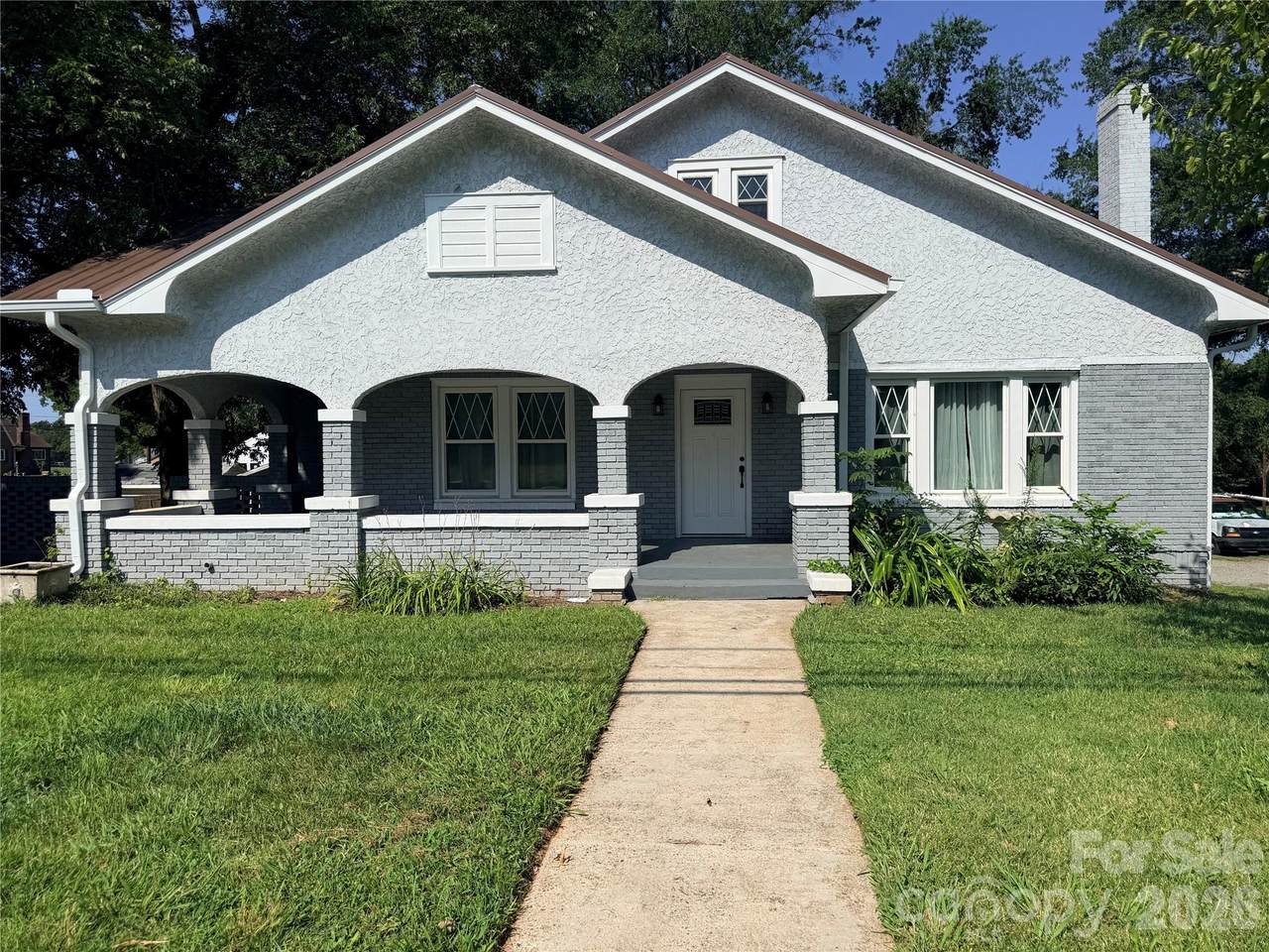 2709 Main Avenue - Photo 1