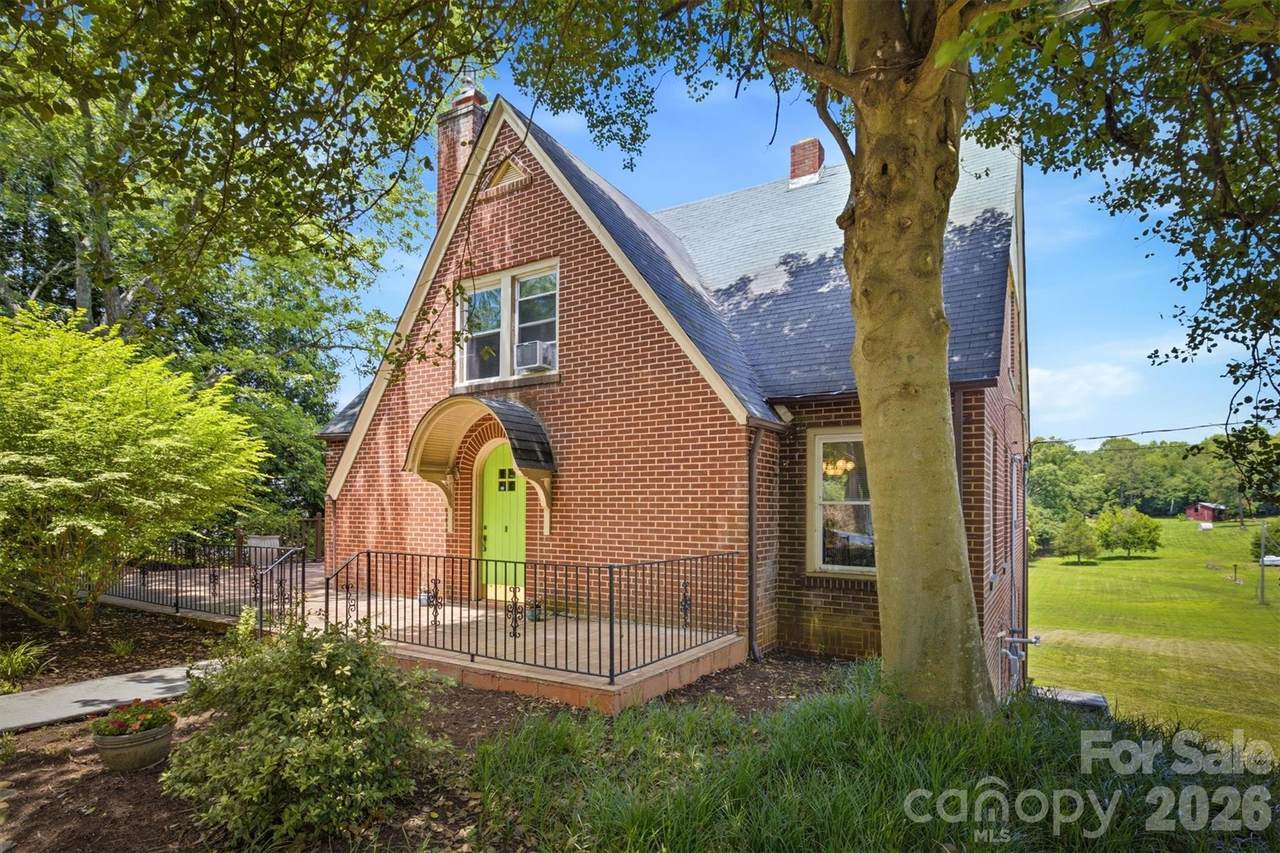 1205 Union Street - Photo 1