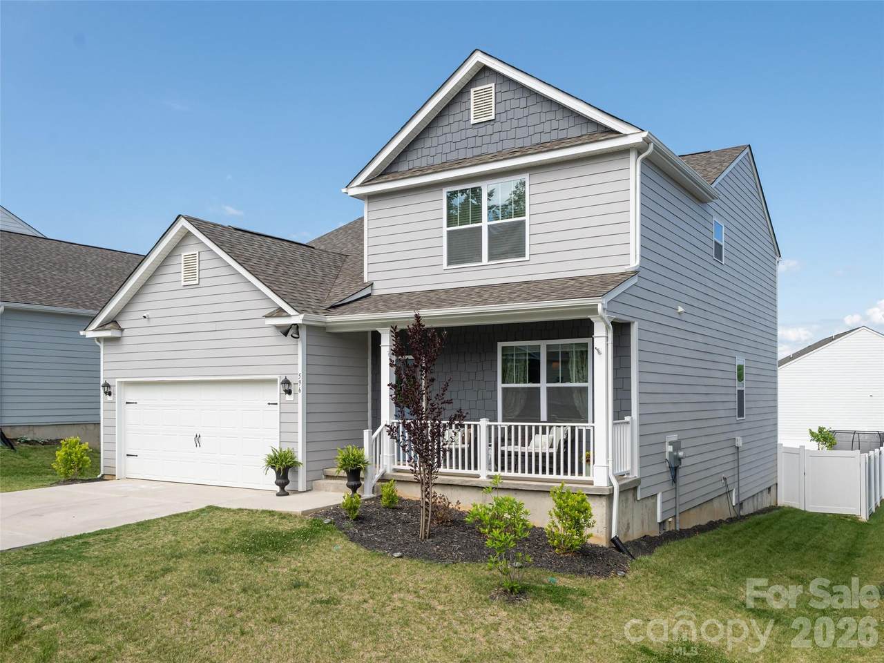 596 Country Oak Drive - Photo 1