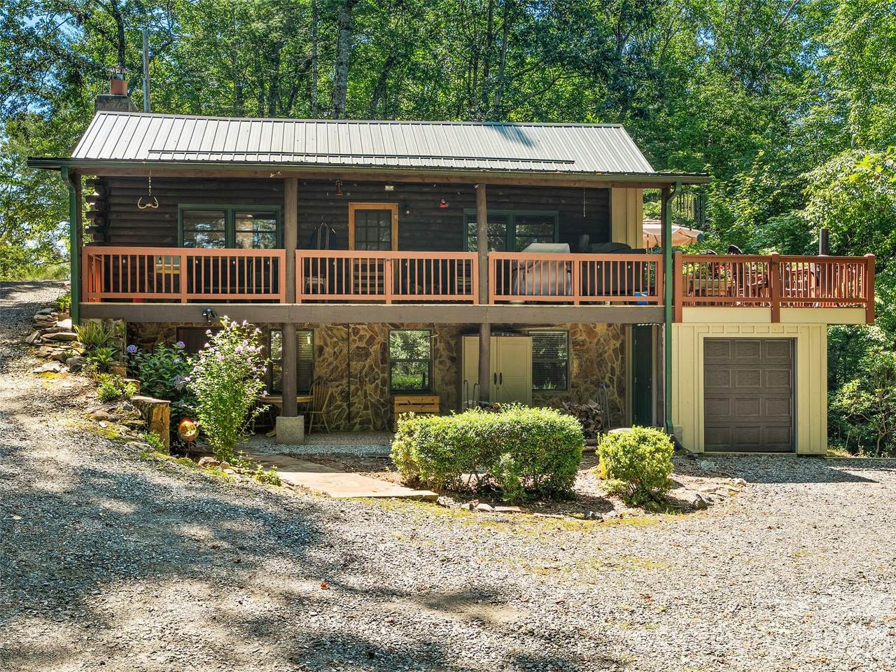 185 Rainbow Lake Drive - Photo 1