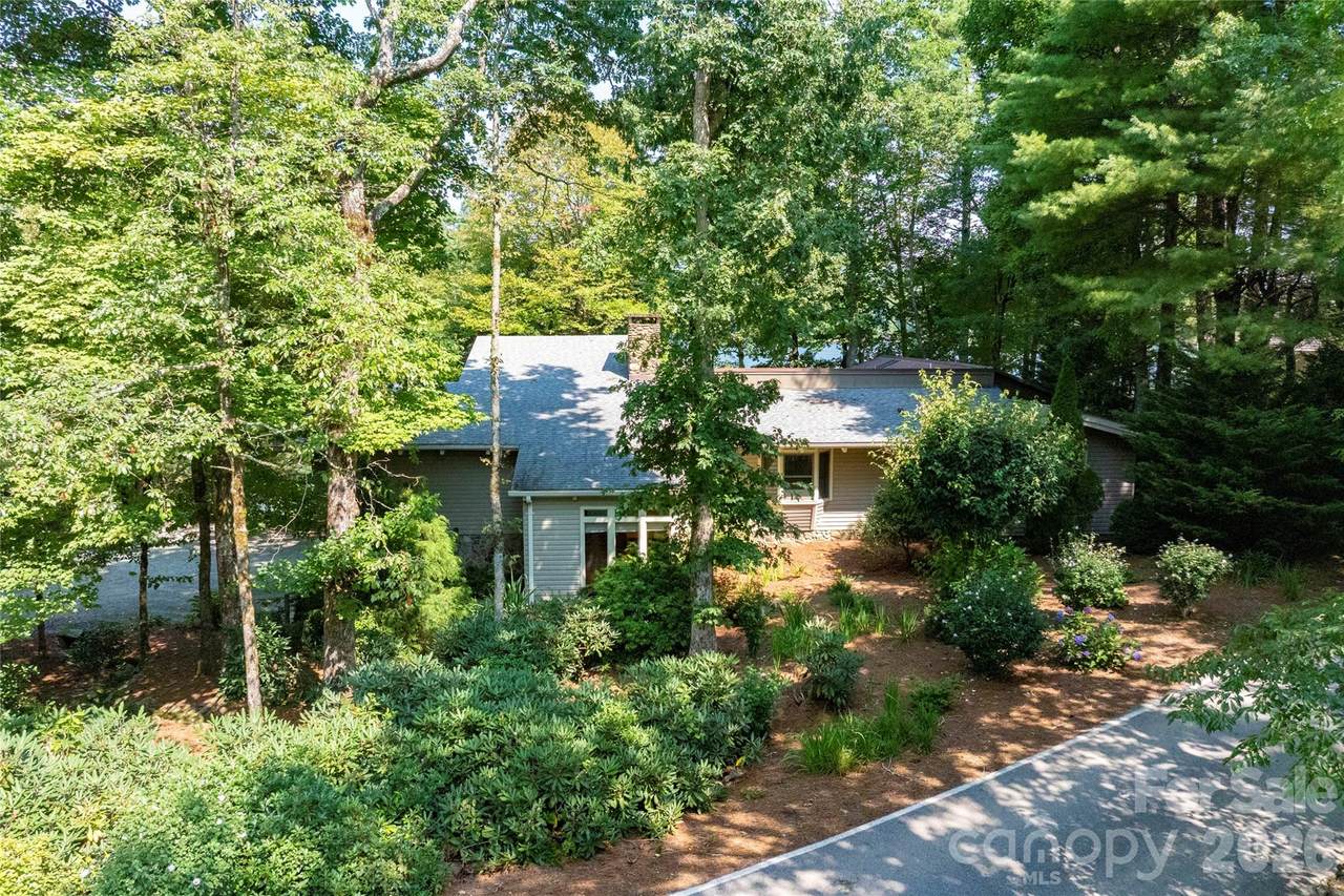 73 Lake Point Drive - Photo 1